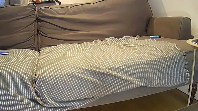 Snapshot of uk-bobbie-uk chatting on 12/07/24, 06:21 uk-bobbie-uk online show from 12/07/24, 06:21