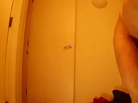 Snapshot of uk-bobbie-uk chatting on 01/03/25, 08:10 uk-bobbie-uk online show from 01/03/25, 08:10