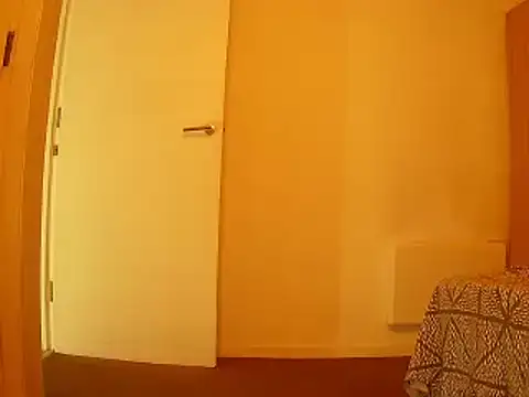 Snapshot of uk-bobbie-uk chatting on 01/03/25, 11:25 uk-bobbie-uk online show from 01/03/25, 11:25