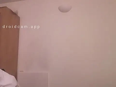 Snapshot of uk-bobbie-uk chatting on 03/15/25, 03:51 uk-bobbie-uk online show from 03/15/25, 03:51