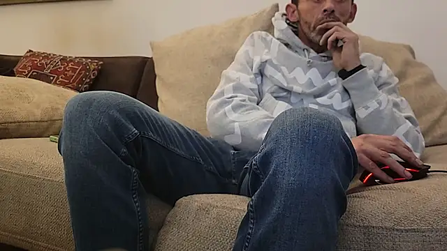 Snapshot of uk-bobbie-uk chatting on 09/16/25, 07:48 uk-bobbie-uk online show from 09/16/25, 07:48