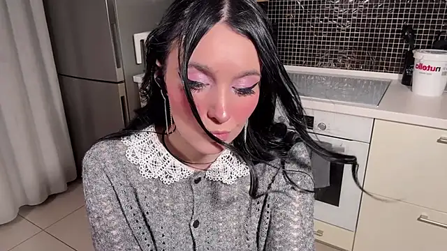 Snapshot of ariel_aspen chatting on 09/29/25, 09:52 ariel aspen online show from 09/29/25, 09:52