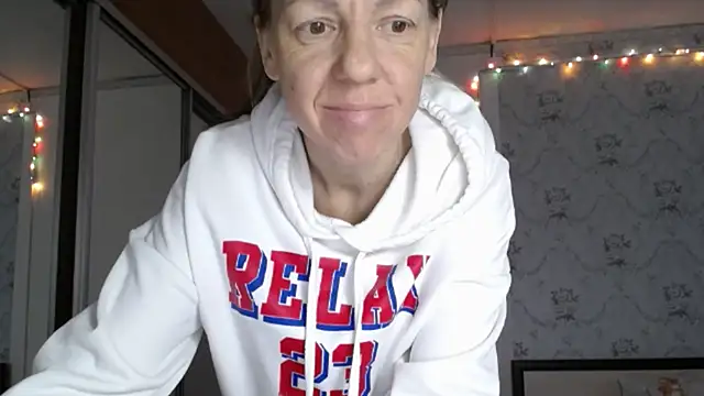 Snapshot of Popppka chatting on 02/19/26, 02:46 Popppka online show from 02/19/26, 02:46