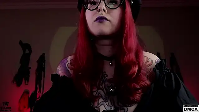 Amanita  Pantherina online show from 03/06/25, 12:41