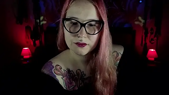 Snapshot of Amanita__Pantherina chatting on 05/19/26, 12:11 Amanita Pantherina online show from 05/19/26, 12:11