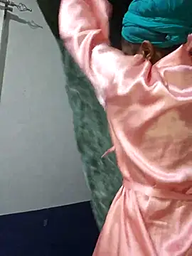 Shaniko89 online show from 04/14/26, 02:17