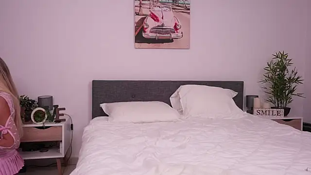 Bella Twine online show from 03/21/25, 06:40