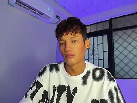 nicky moo online show from 03/11/25, 02:29