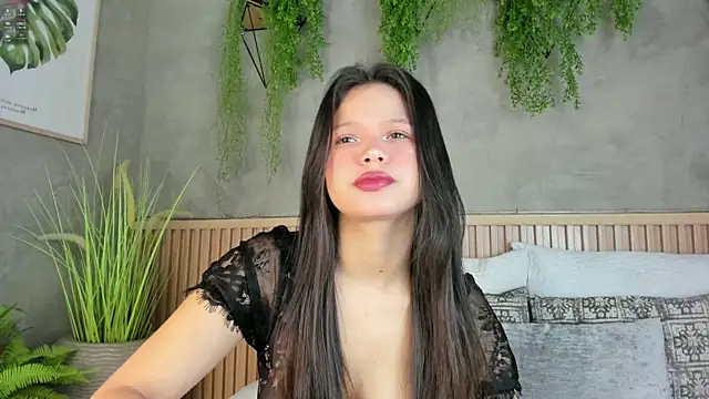 Snapshot of candy_beck chatting on 01/15/25, 03:39 candy beck online show from 01/15/25, 03:39