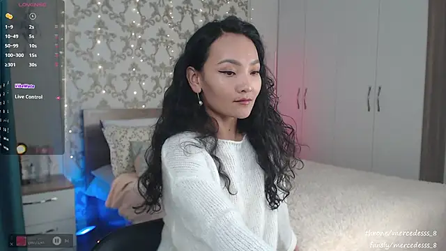 Snapshot of merca_8 chatting on 12/11/24, 09:41 merca 8 online show from 12/11/24, 09:41