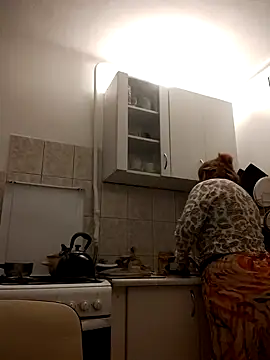 Snapshot of She-devilx chatting on 12/27/24, 10:16 She-devilx online show from 12/27/24, 10:16