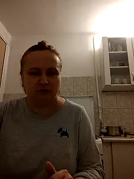 Snapshot of She-devilx chatting on 01/13/25, 10:13 She-devilx online show from 01/13/25, 10:13