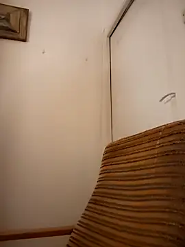 Snapshot of She-devilx chatting on 02/22/25, 10:42 She-devilx online show from 02/22/25, 10:42