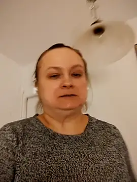 Snapshot of She-devilx chatting on 03/13/25, 10:10 She-devilx online show from 03/13/25, 10:10