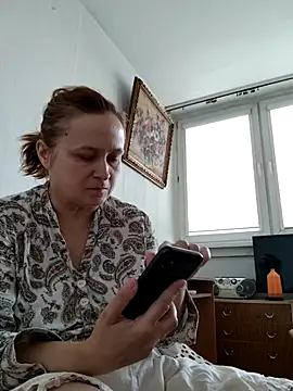 Snapshot of She-devilx chatting on 03/15/25, 02:45 She-devilx online show from 03/15/25, 02:45