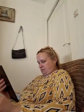 Snapshot of She-devilx chatting on 09/16/25, 07:59 She-devilx online show from 09/16/25, 07:59