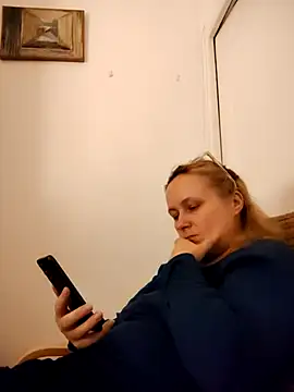 Snapshot of She-devilx chatting on 10/09/25, 09:02 She-devilx online show from 10/09/25, 09:02