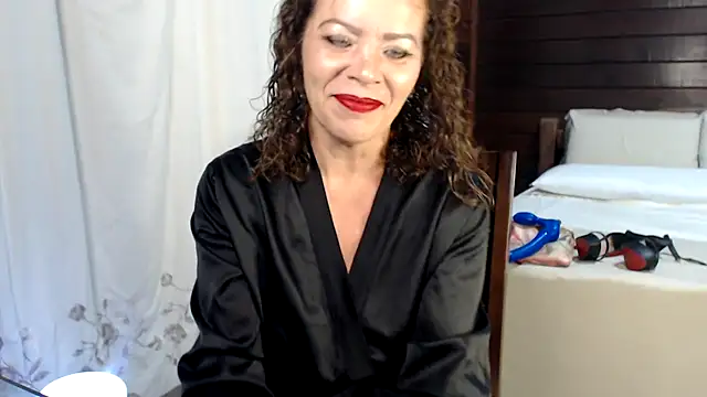 Snapshot of BarbaraDominatrix chatting on 07/22/26, 06:22 BarbaraDominatrix online show from 07/22/26, 06:22