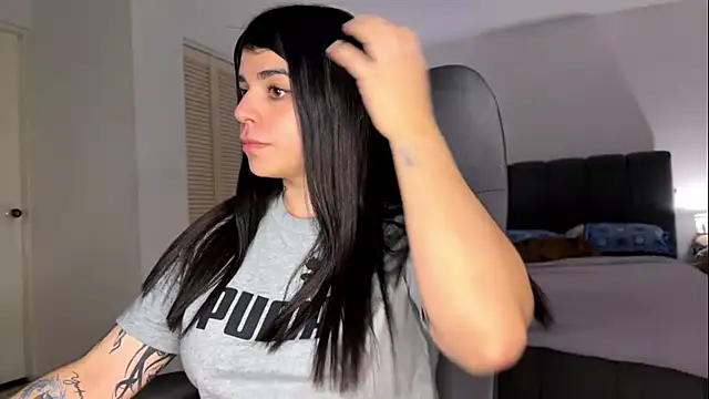 nurbanu hatem online show from 02/17/26, 09:28