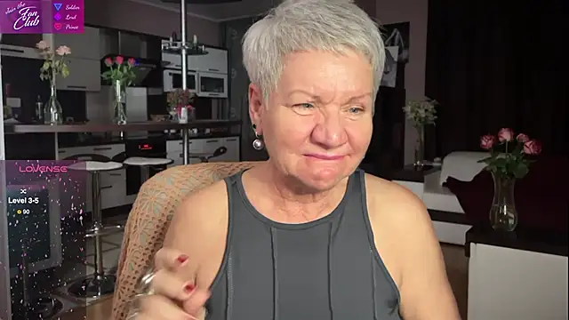 roxana brooks online show from 02/25/25, 08:19