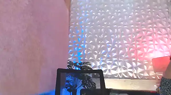 Ladygel20 online show from 01/13/25, 03:01