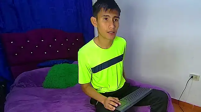 maikinol sexy online show from 03/06/25, 10:52