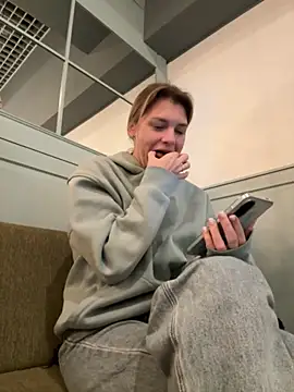 ValenciaShock online show from 10/02/25, 06:42