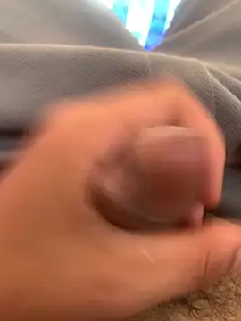 Hullax online show from 09/21/25, 04:25