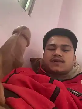 Hullax online show from 02/08/26, 02:59