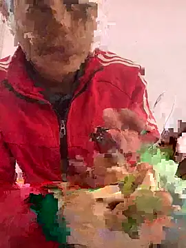 Hullax online show from 02/12/26, 02:39