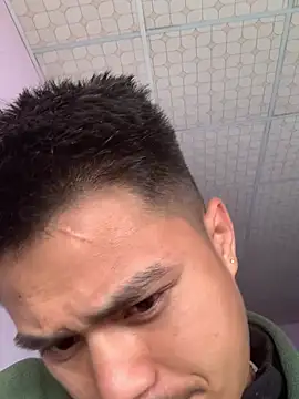 Hullax online show from 02/17/26, 02:30