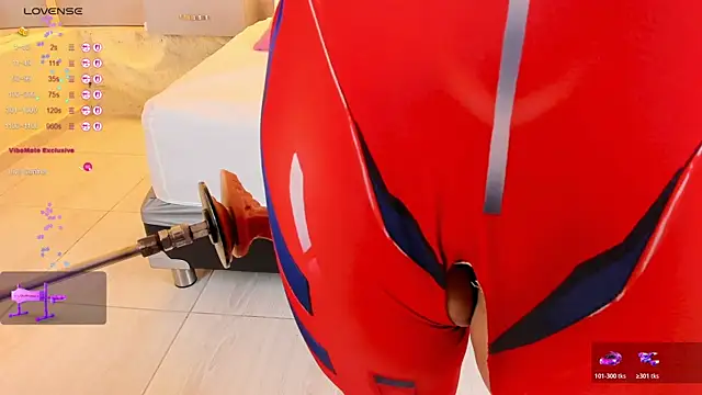 Isabella Daniell online show from 03/23/26, 12:31