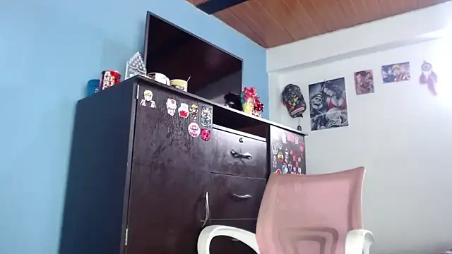 Snapshot of Nasty_019 chatting on 10/06/25, 09:12 Nasty 019 online show from 10/06/25, 09:12