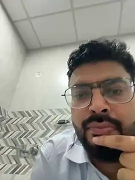 hot rajat online show from 05/19/26, 02:40