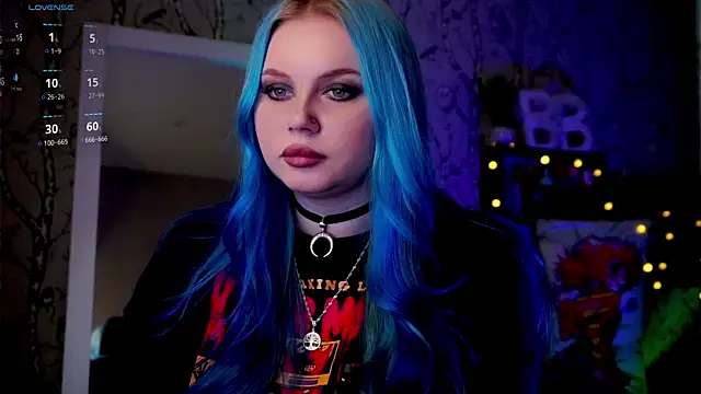 Moon Valkyrie online show from 02/07/25, 09:05