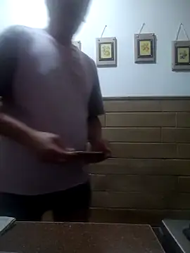 Snapshot of LuqenZo chatting on 02/08/26, 04:16 LuqenZo online show from 02/08/26, 04:16