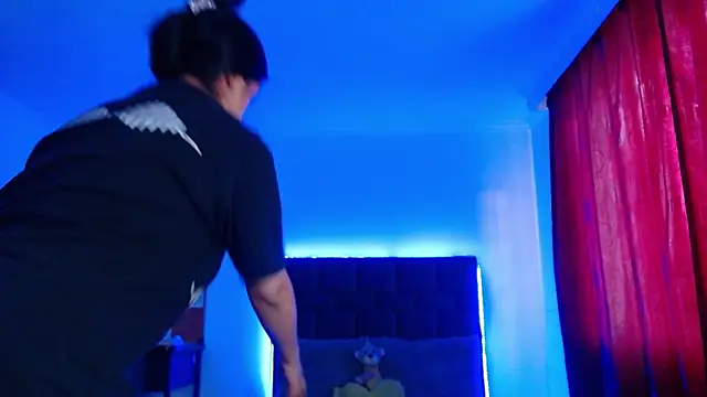 VALERY MEER online show from 02/12/26, 12:33