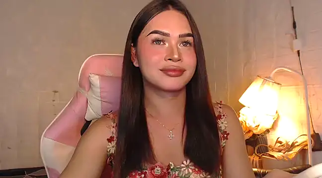 Snapshot of Ashely_Lewis chatting on 01/07/25, 06:14 Ashely Lewis online show from 01/07/25, 06:14