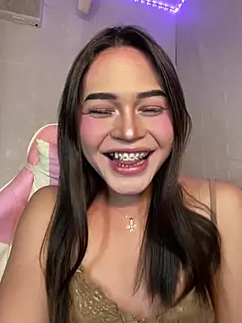 Snapshot of Ashely_Lewis chatting on 01/09/25, 11:03 Ashely Lewis online show from 01/09/25, 11:03