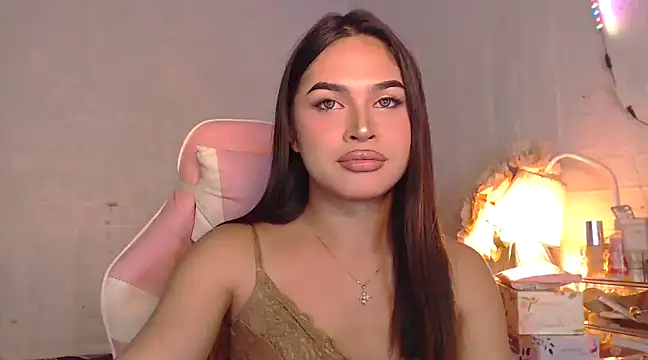 Snapshot of Ashely_Lewis chatting on 01/23/25, 03:01 Ashely Lewis online show from 01/23/25, 03:01