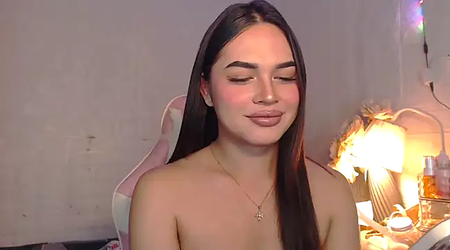 Snapshot of Ashely_Lewis chatting on 02/07/25, 03:08 Ashely Lewis online show from 02/07/25, 03:08