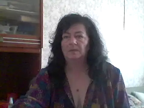 GypsiQueen2 online show from 03/14/25, 09:24
