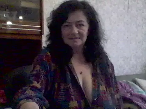 GypsiQueen2 online show from 03/16/25, 02:11