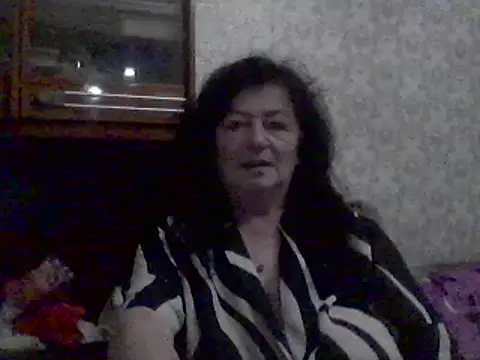 GypsiQueen2 online show from 03/19/25, 05:39