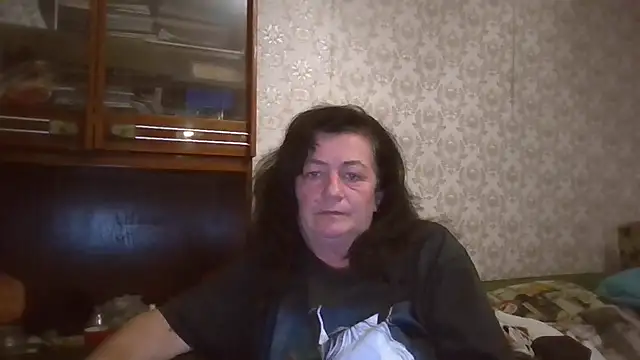 GypsiQueen2 online show from 09/18/25, 07:49