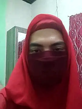 Snapshot of ElisyaHijabDoll chatting on 07/20/26, 06:10 ElisyaHijabDoll online show from 07/20/26, 06:10