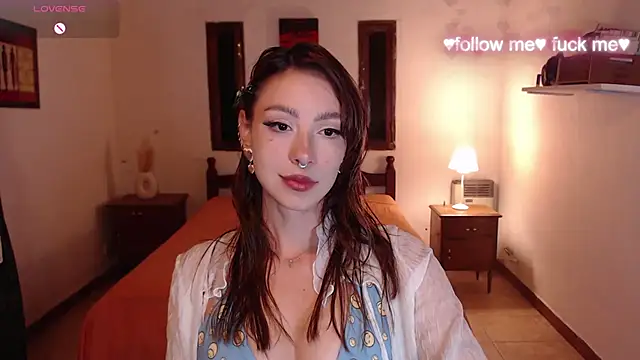 Snapshot of sakura_beauty chatting on 03/15/25, 05:19 sakura beauty online show from 03/15/25, 05:19