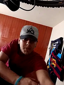 Triplex Coolness online show from 09/17/25, 04:30