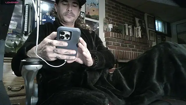 Snapshot of XxBobbyDigitalxX chatting on 07/12/26, 02:19 XxBobbyDigitalxX online show from 07/12/26, 02:19