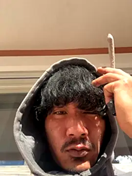 juniiorre online show from 10/23/25, 10:47